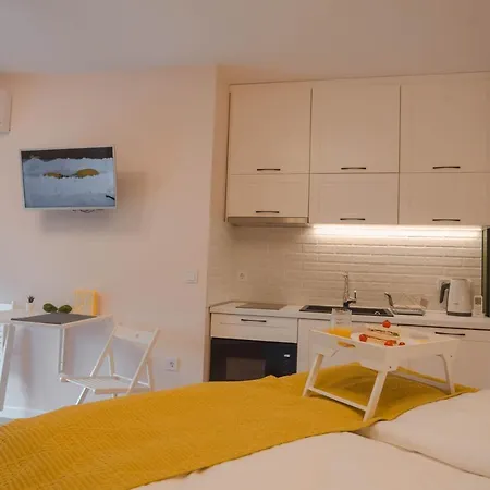 B&p Apartament Warna